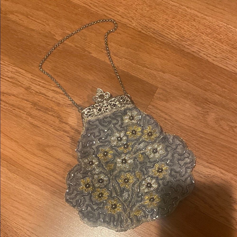 Elegant Silver Floral Evening Bag